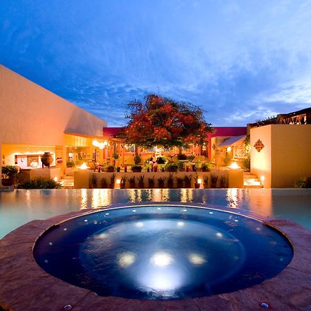 Hotel Los Patios 카보산루카스 외부 사진