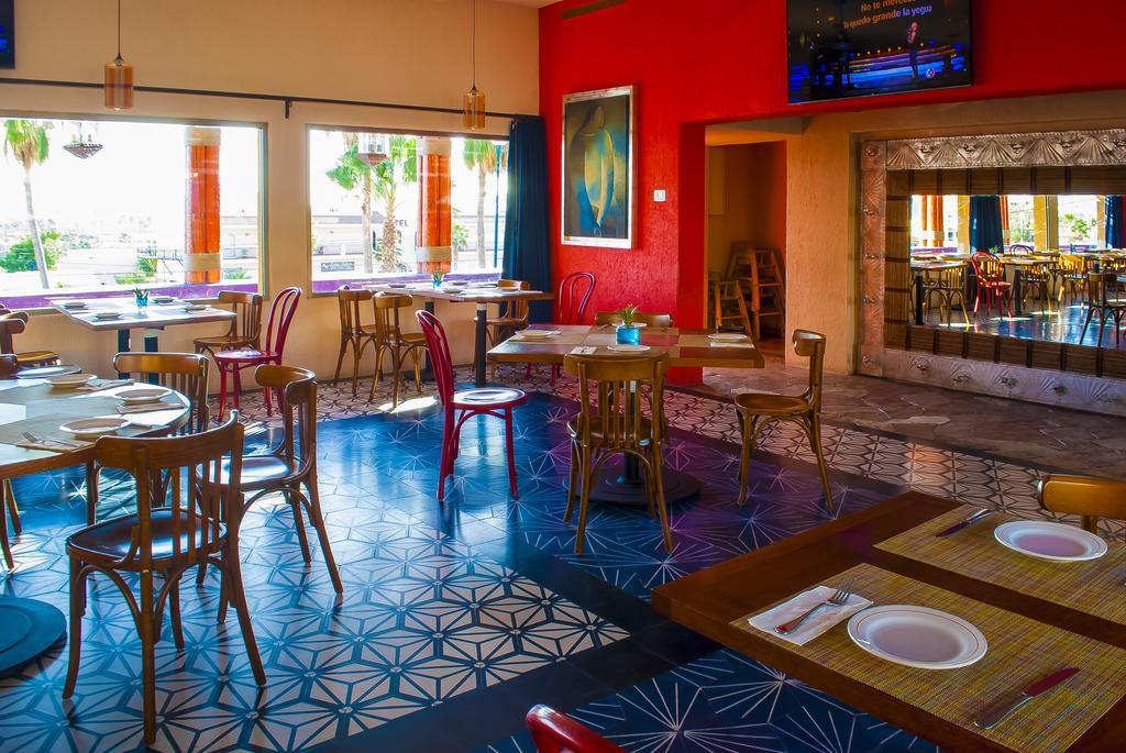 Hotel Los Patios 카보산루카스 외부 사진