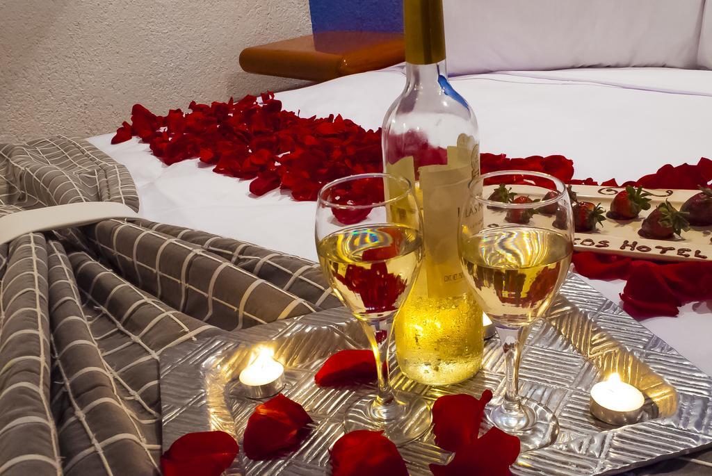Hotel Los Patios 카보산루카스 외부 사진