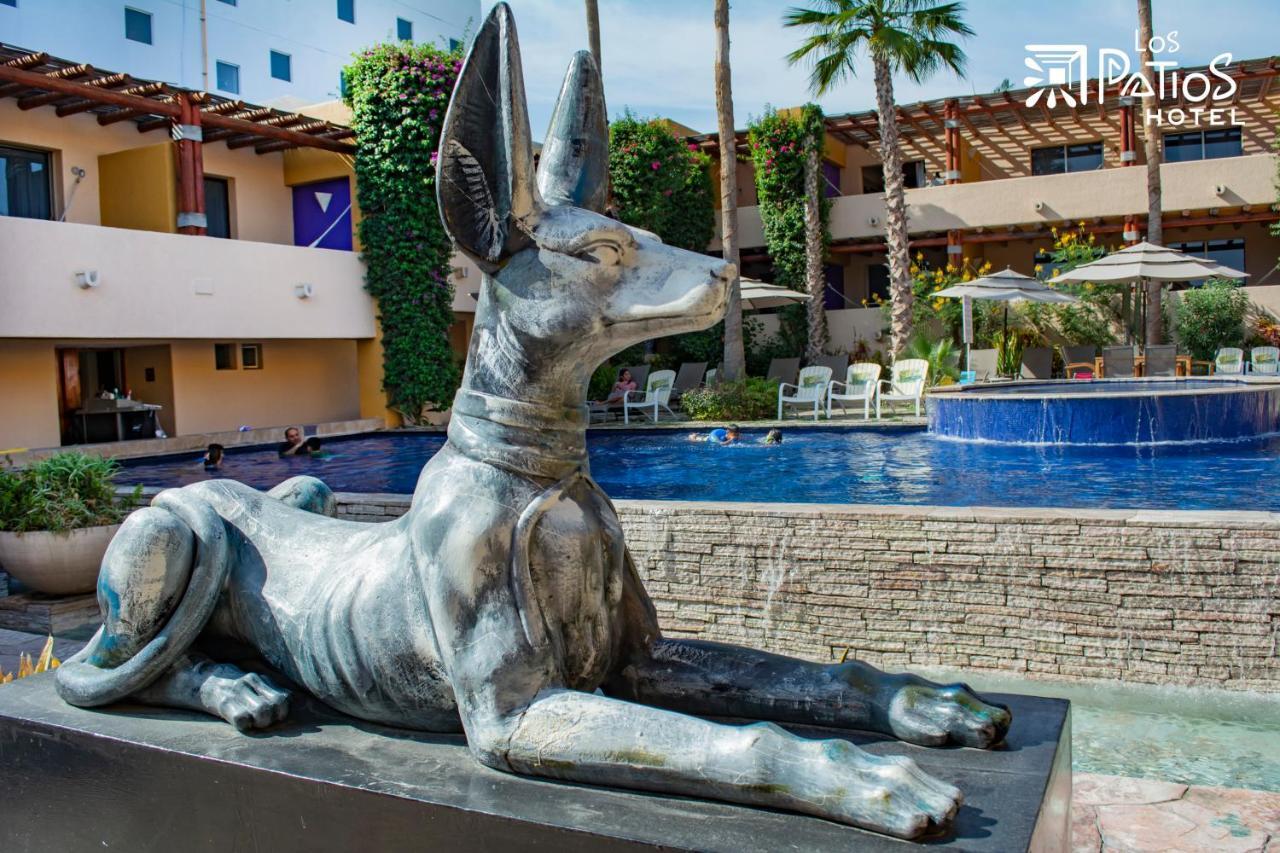 Hotel Los Patios 카보산루카스 외부 사진